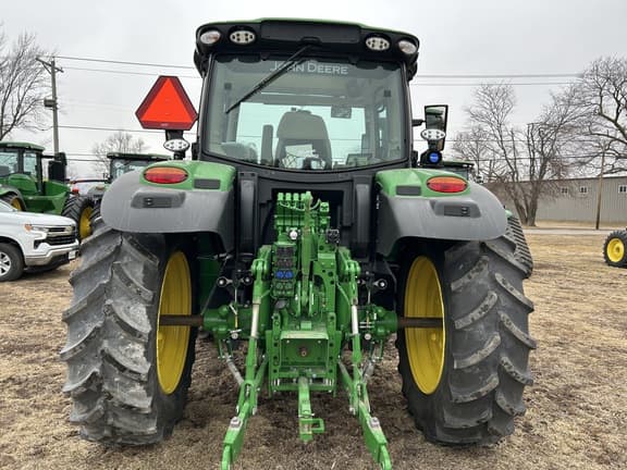 Image of John Deere 6R 130 equipment image 3
