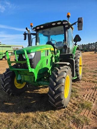 2025 John Deere 6R 140 Image