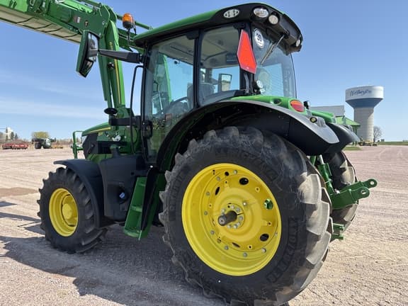 Image of John Deere 6R 140 equipment image 4