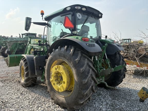 Image of John Deere 6R 140 equipment image 2
