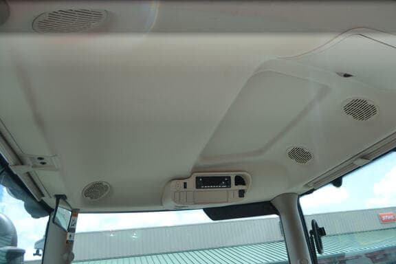 Image of John Deere 6R 145 equipment image 4