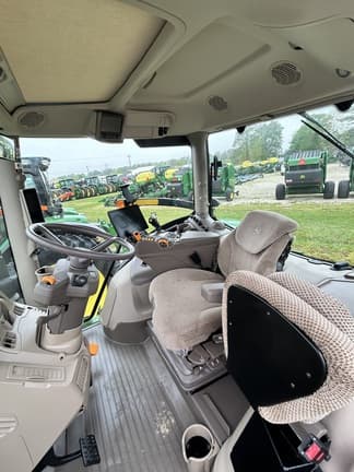 Image of John Deere 6R 145 equipment image 4