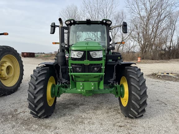 Image of John Deere 6R 145 equipment image 1