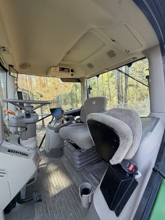 Image of John Deere 6R 145 equipment image 4
