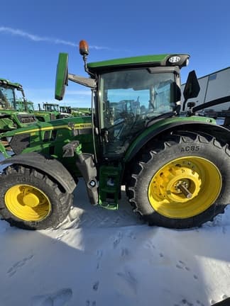 Image of John Deere 6R 155 equipment image 2