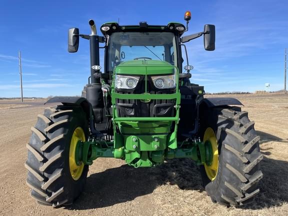 Image of John Deere 6R 155 equipment image 2