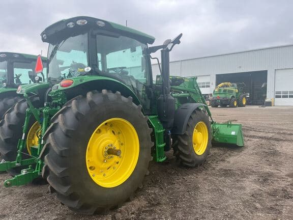 Image of John Deere 6R 155 equipment image 2