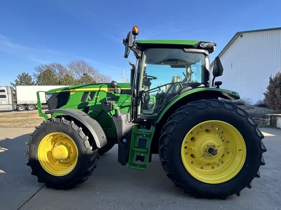 Image of John Deere 6R 155 equipment image 1