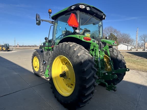 Image of John Deere 6R 155 equipment image 4