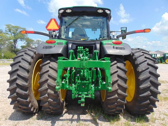 Image of John Deere 6R 155 equipment image 4