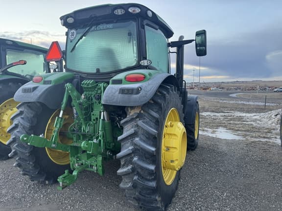 Image of John Deere 6R 155 equipment image 4