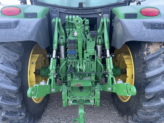 Image of John Deere 6R 155 equipment image 3