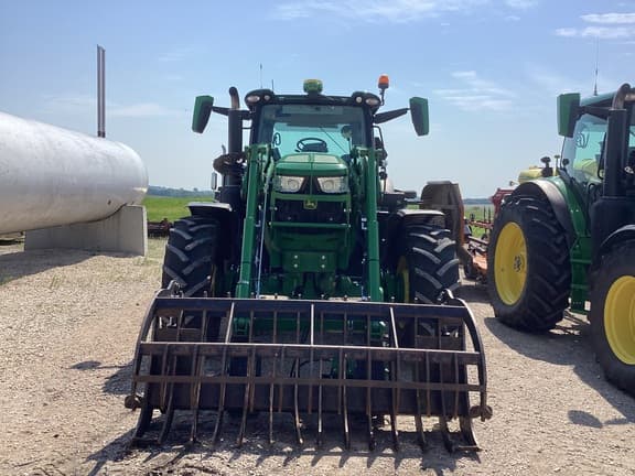 Image of John Deere 6R 155 equipment image 2