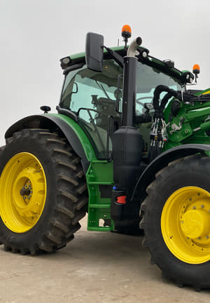 Image of John Deere 6R 155 equipment image 3