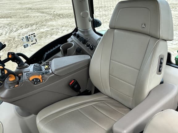 Image of John Deere 6R 155 equipment image 4
