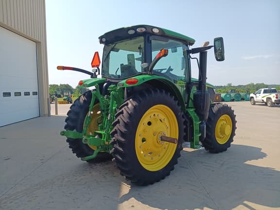 Image of John Deere 6R 155 equipment image 2