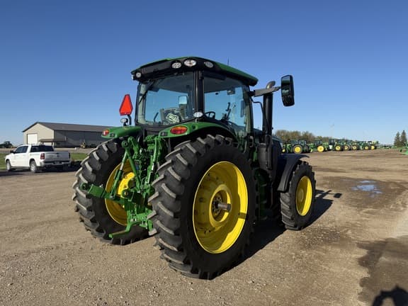 Image of John Deere 6R 155 equipment image 4