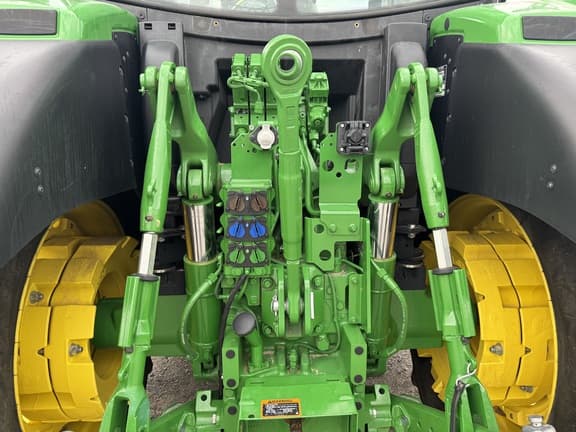 Image of John Deere 6R 155 equipment image 3