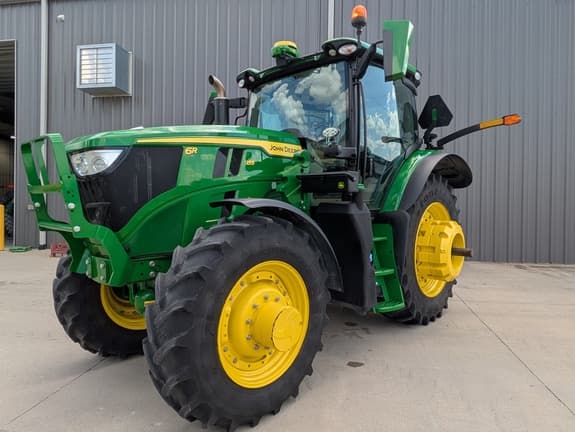 Image of John Deere 6R 155 equipment image 1