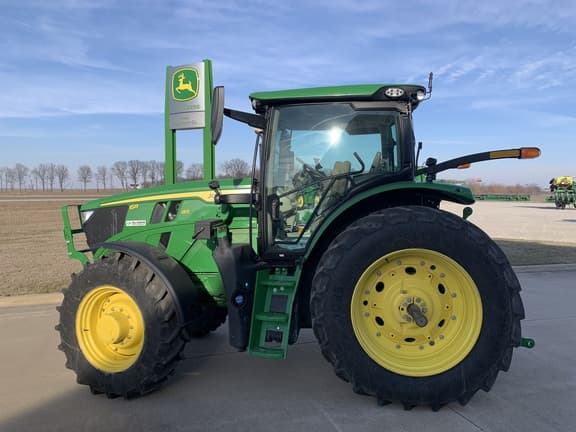 Image of John Deere 6R 155 equipment image 2