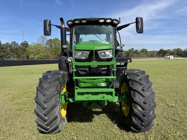 Image of John Deere 6R 155 equipment image 3