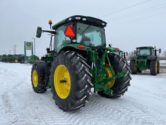 Image of John Deere 6R 155 equipment image 2