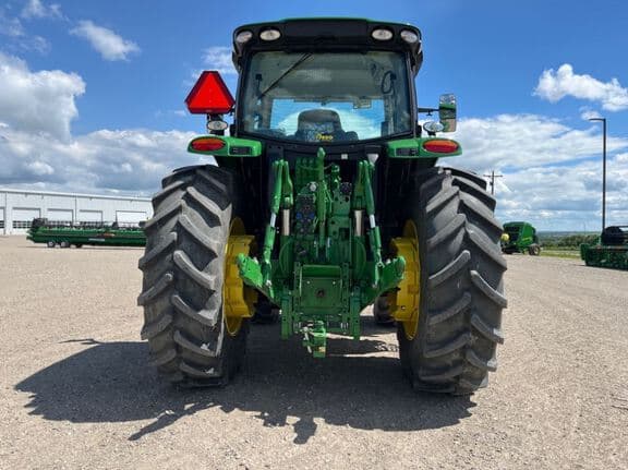 Image of John Deere 6R 155 equipment image 3