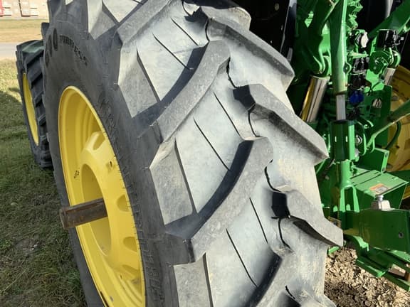 Image of John Deere 6R 155 equipment image 3