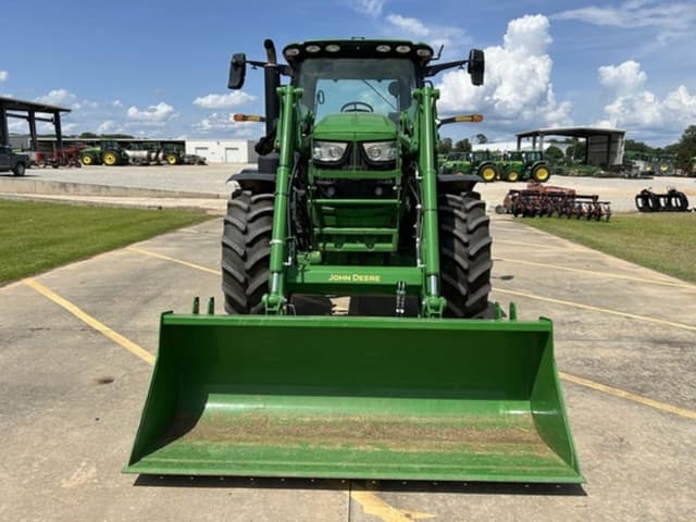 Image of John Deere 6R 155 equipment image 4