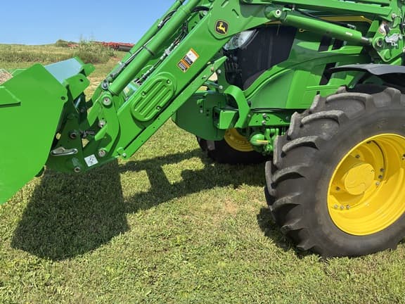 Image of John Deere 6R 155 equipment image 2
