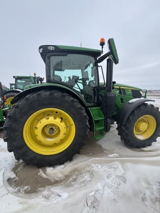 Image of John Deere 6R 155 equipment image 3