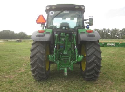 Image of John Deere 6R 155 equipment image 2