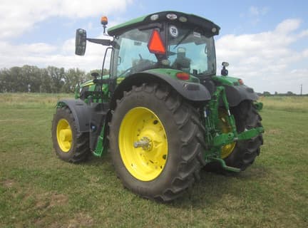 Image of John Deere 6R 155 equipment image 3