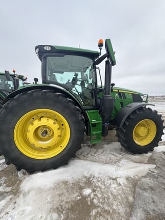 Image of John Deere 6R 155 equipment image 2