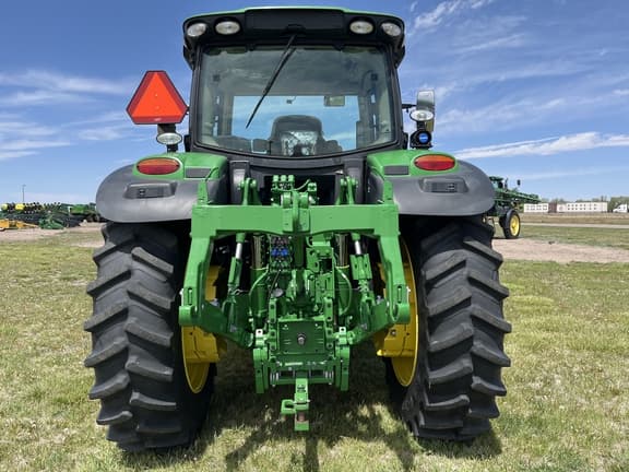 Image of John Deere 6R 155 equipment image 4