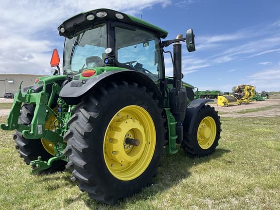 Image of John Deere 6R 155 equipment image 3