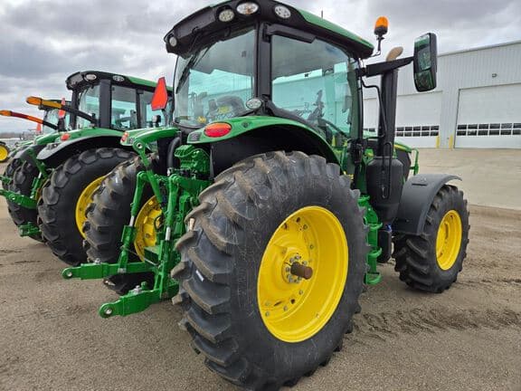 Image of John Deere 6R 155 equipment image 3