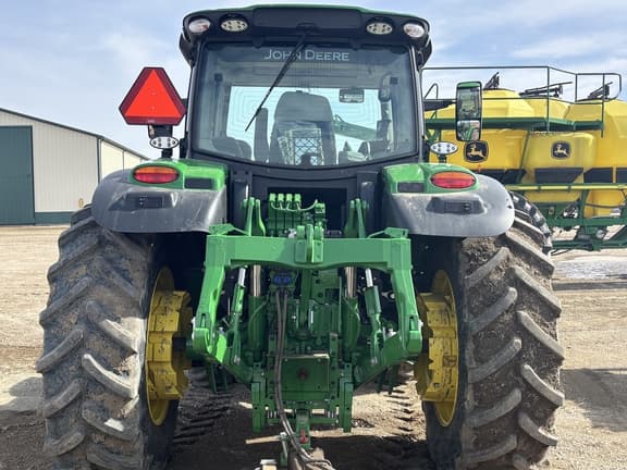 Image of John Deere 6R 155 equipment image 4