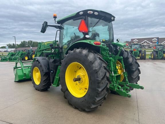 Image of John Deere 6R 155 equipment image 4