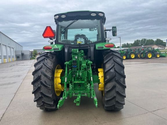 Image of John Deere 6R 155 equipment image 3