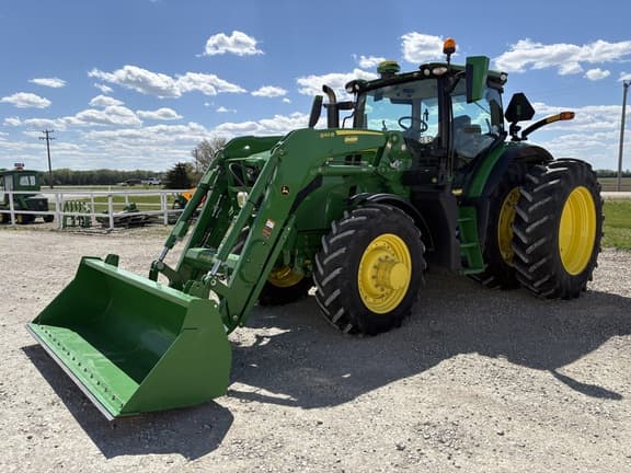 Image of John Deere 6R 165 equipment image 1