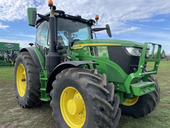 Image of John Deere 6R 165 equipment image 2
