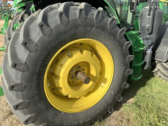 Image of John Deere 6R 165 equipment image 4