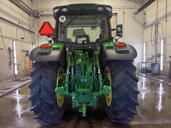 Image of John Deere 6R 165 equipment image 4