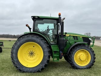 Image of John Deere 6R 165 equipment image 2