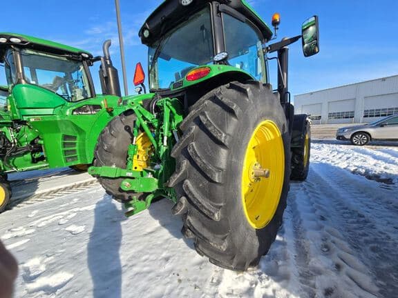 Image of John Deere 6R 165 equipment image 4