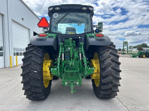 Image of John Deere 6R 175 equipment image 3