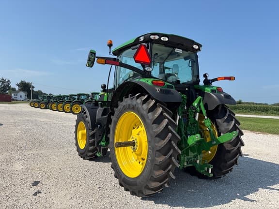 Image of John Deere 6R 175 equipment image 2