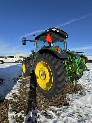 Image of John Deere 6R 175 equipment image 2