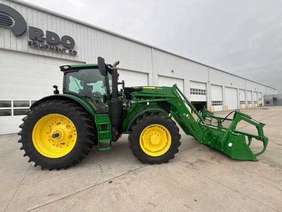 Image of John Deere 6R 175 equipment image 1